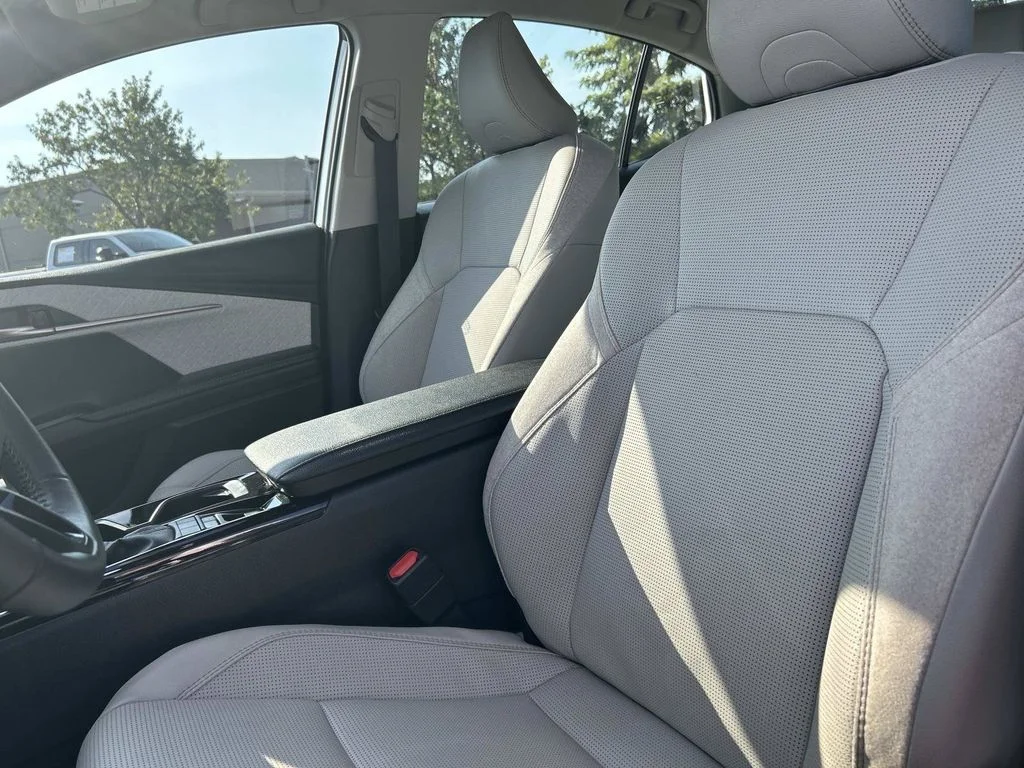 Certified Used 2025 Beige Toyota XLE image 22