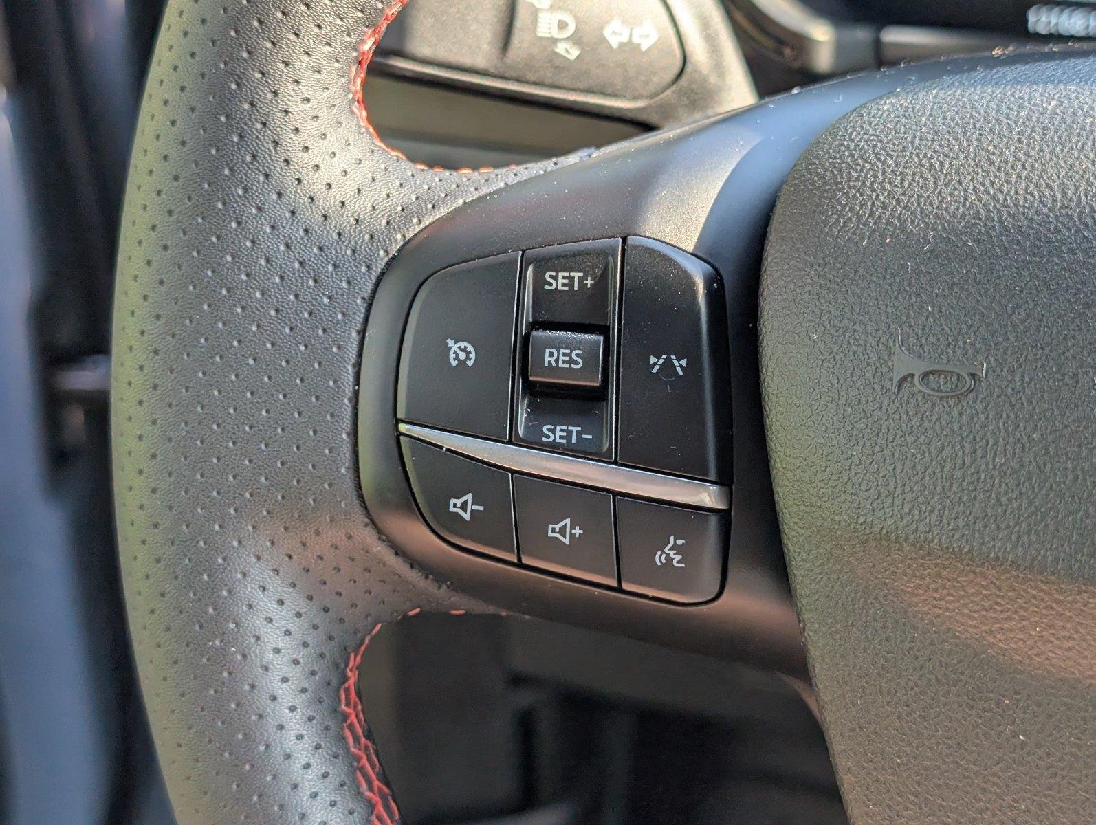 Used 2024 Vapor Blue Ford ST-Line image 30