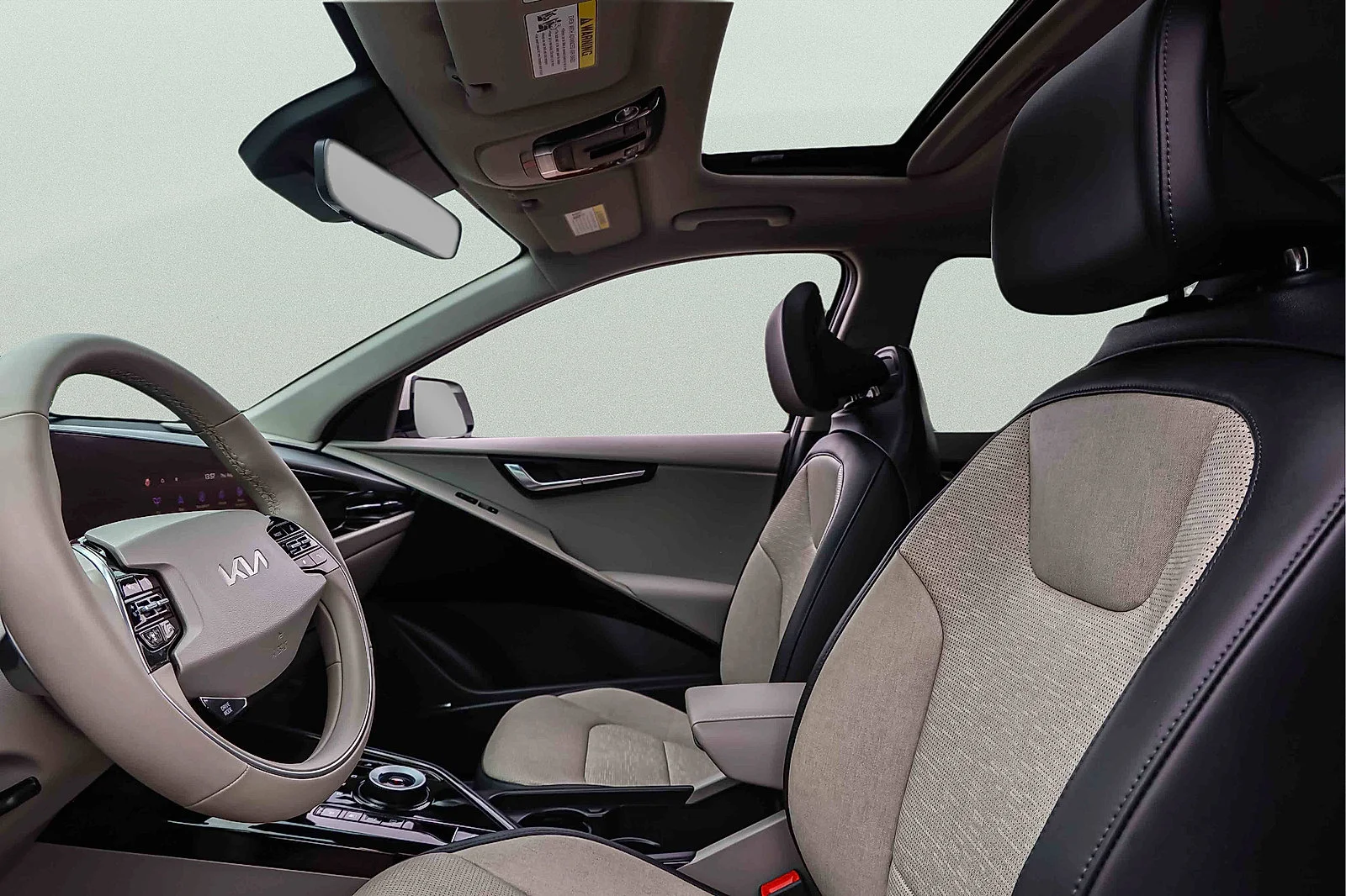 Certified Used 2025 Snow White Pearl Kia Wave image 9
