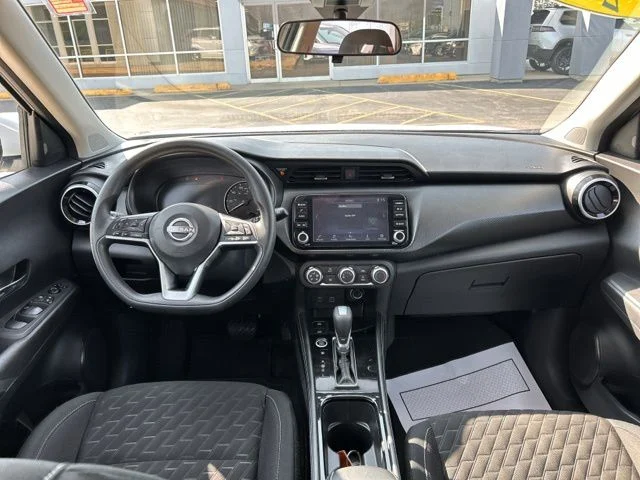 Used 2023 White Nissan SV image 21