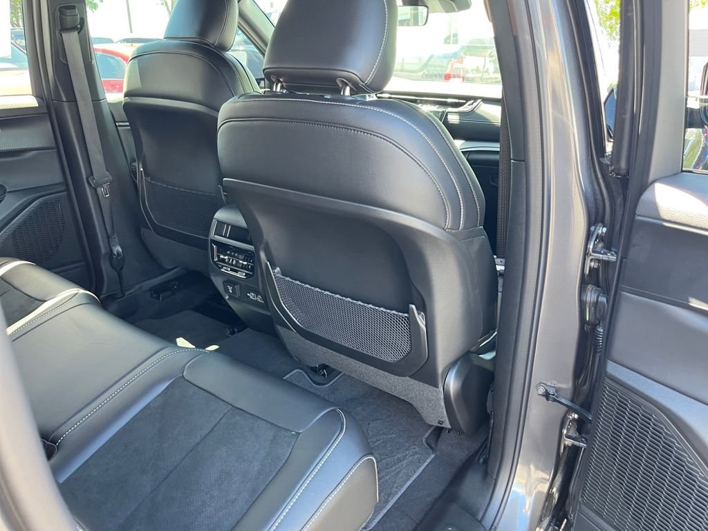 2025 Jeep Grand Cherokee Altitude - Photo 17