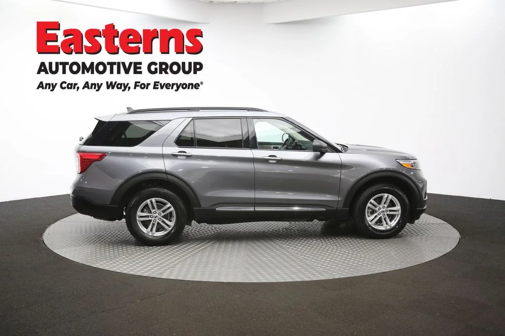 Used 2022 Gray Ford XLT image 44