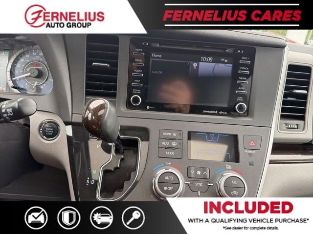Used 2020 Red Toyota XLE image 10