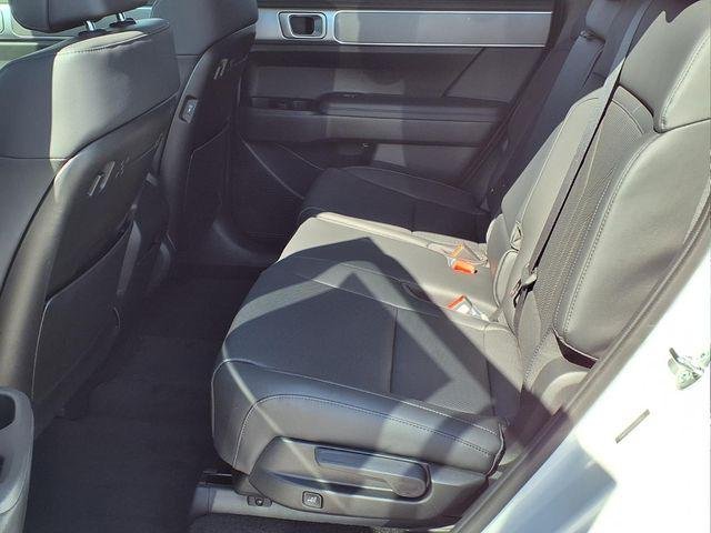 New 2026 White Hyundai SEL AWD image 12
