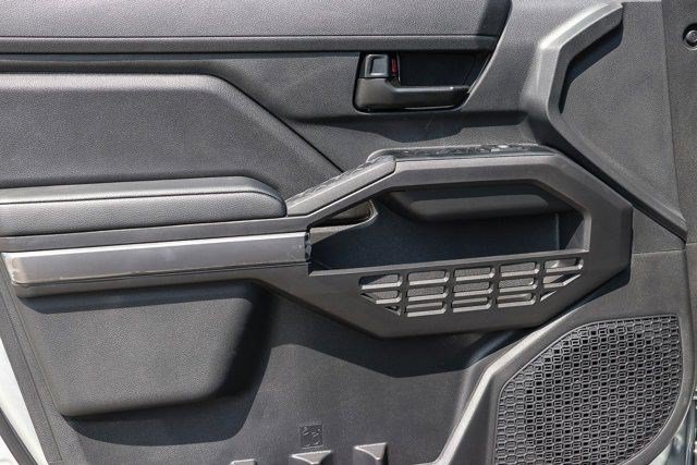 2026 Toyota Tacoma SR5 - Photo 24