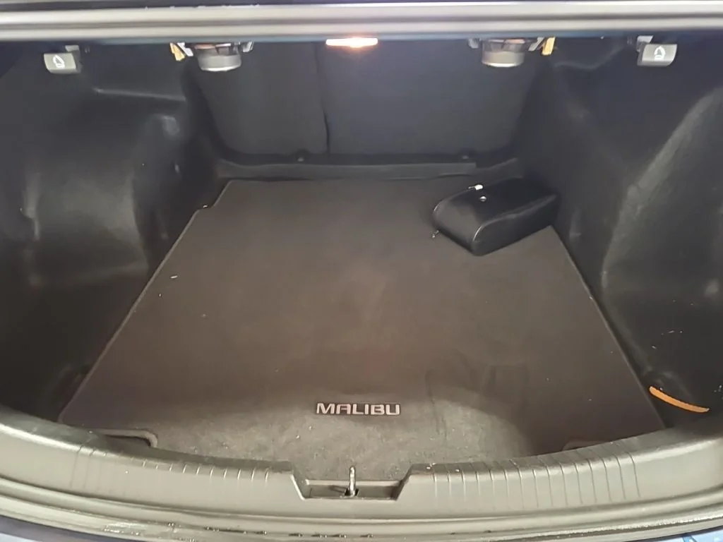 Used 2022 Blue Chevrolet Premier image 12