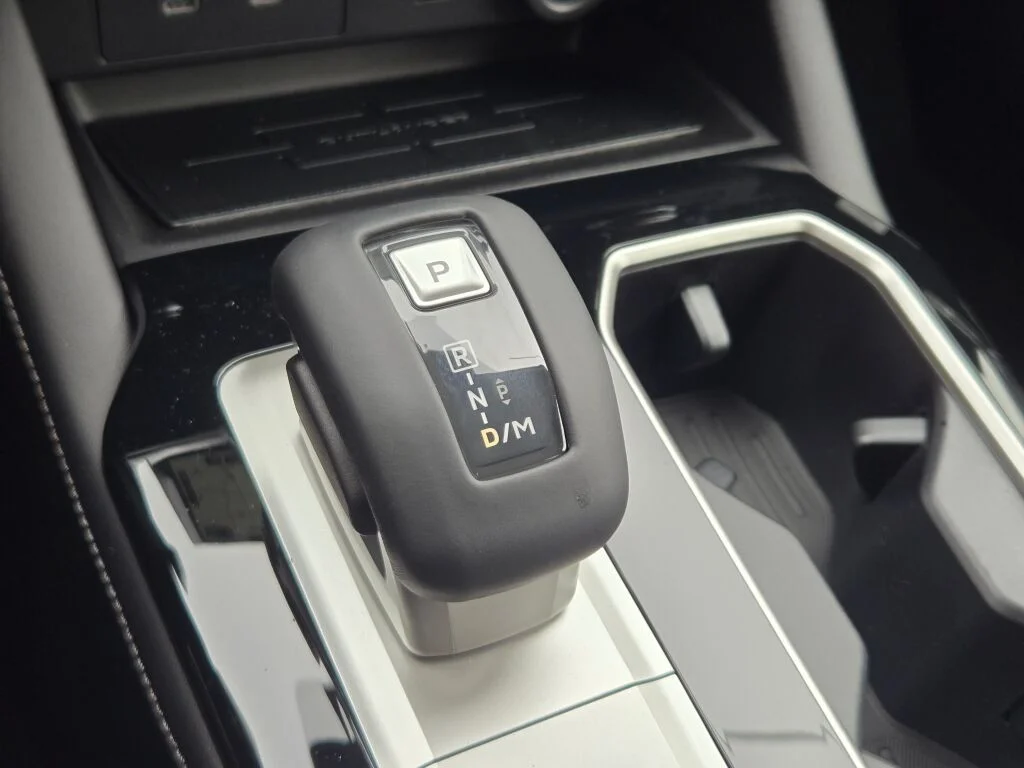 2026 Mitsubishi Outlander SE - Photo 22