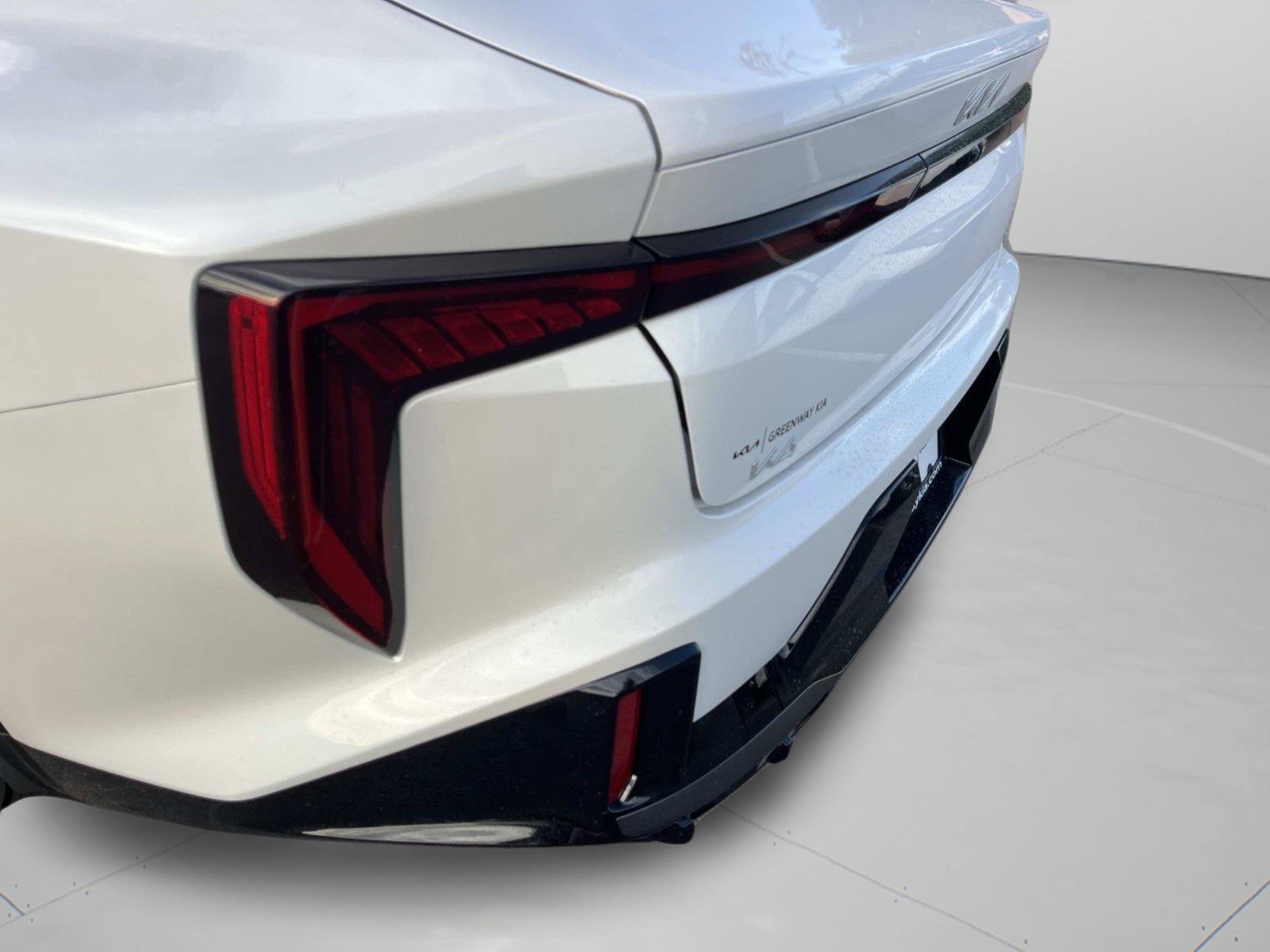 New 2026 Snow White Pearl Kia GT-Line image 32