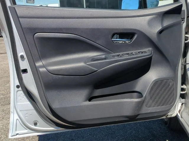2025 Nissan Versa Sedan SV - Photo 23