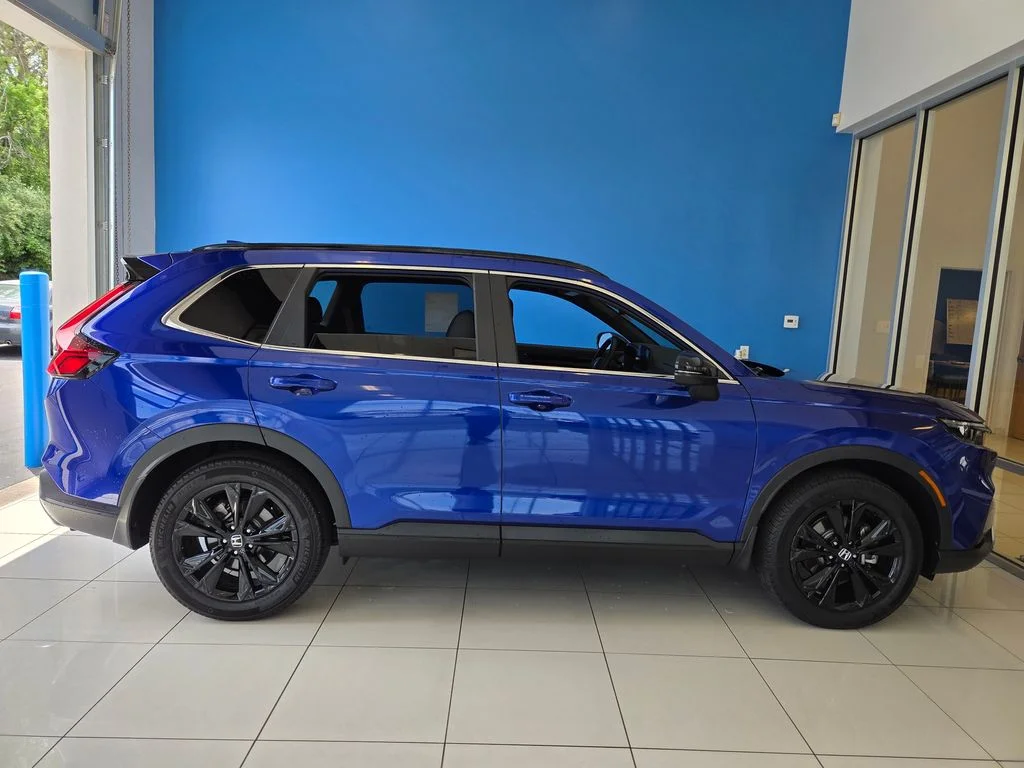 Certified Used 2025  Honda Sport Touring image 5