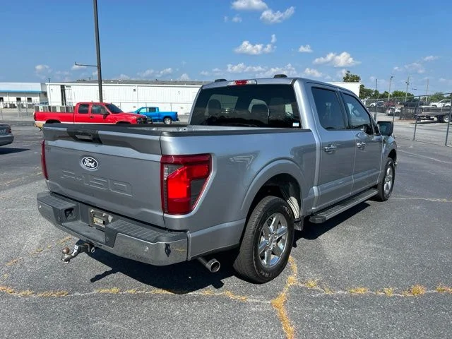 Used 2024 Silver Ford XLT image 4