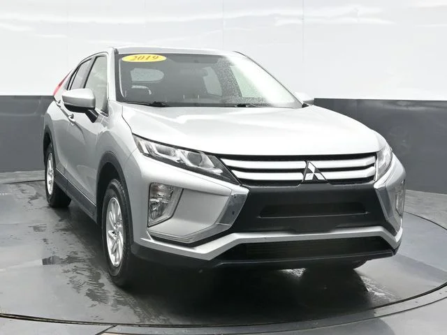 Used 2019 Silver Mitsubishi ES image 6
