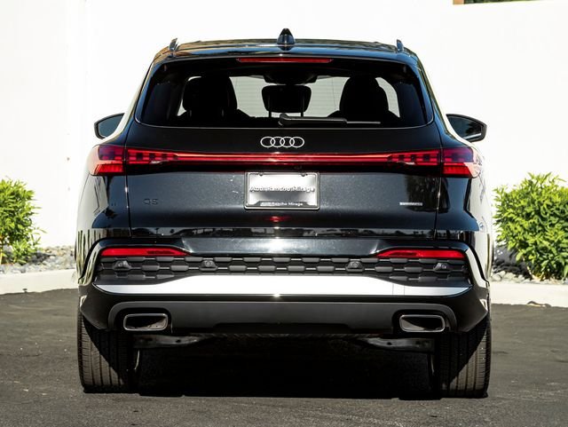 Used 2025 Mythos Black Metallic Audi 2.0T Premium Plus image 9