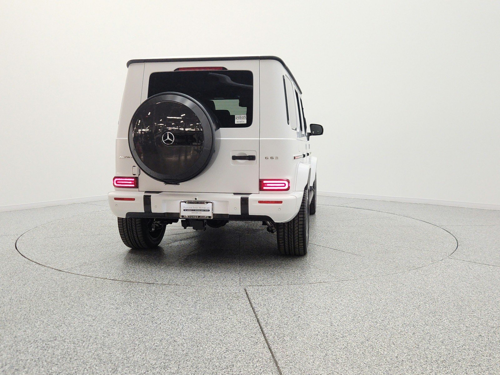 New 2026 MANUFAKTUR Moonlight White Magno Mercedes-Benz AMG® G 63 SUV image 6