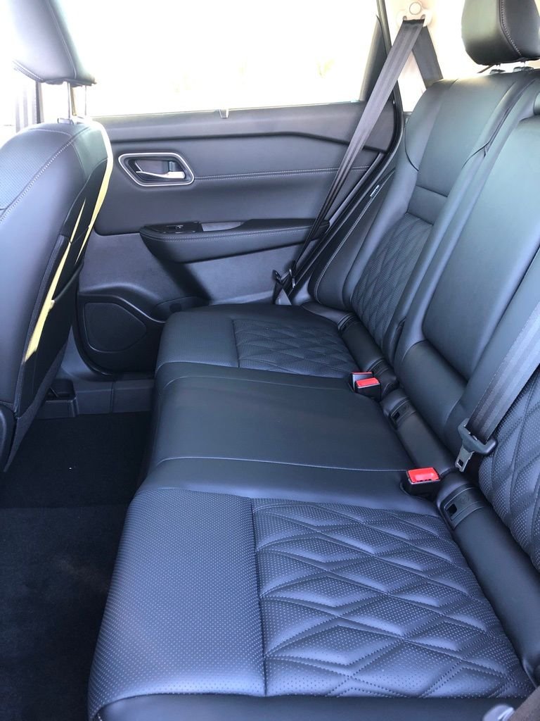 2026 Nissan Rogue Platinum - Photo 10