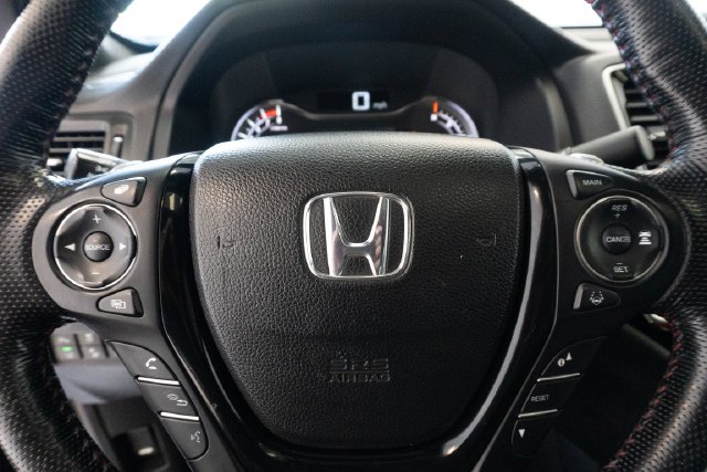 Used 2022 Black Honda Black Edition image 13