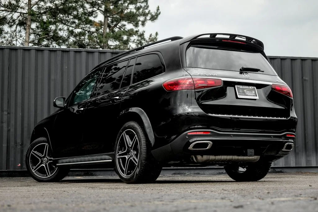 New 2026 Obsidian Black Metallic Mercedes-Benz GLS 450 image 2