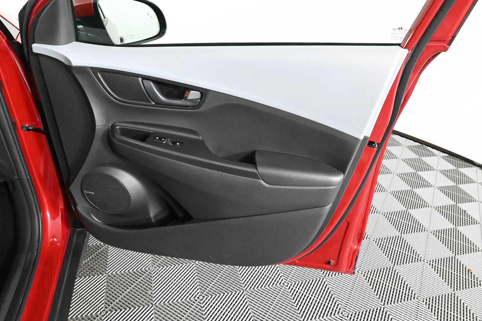 Used 2020 Pulse Red Hyundai SEL Plus image 10