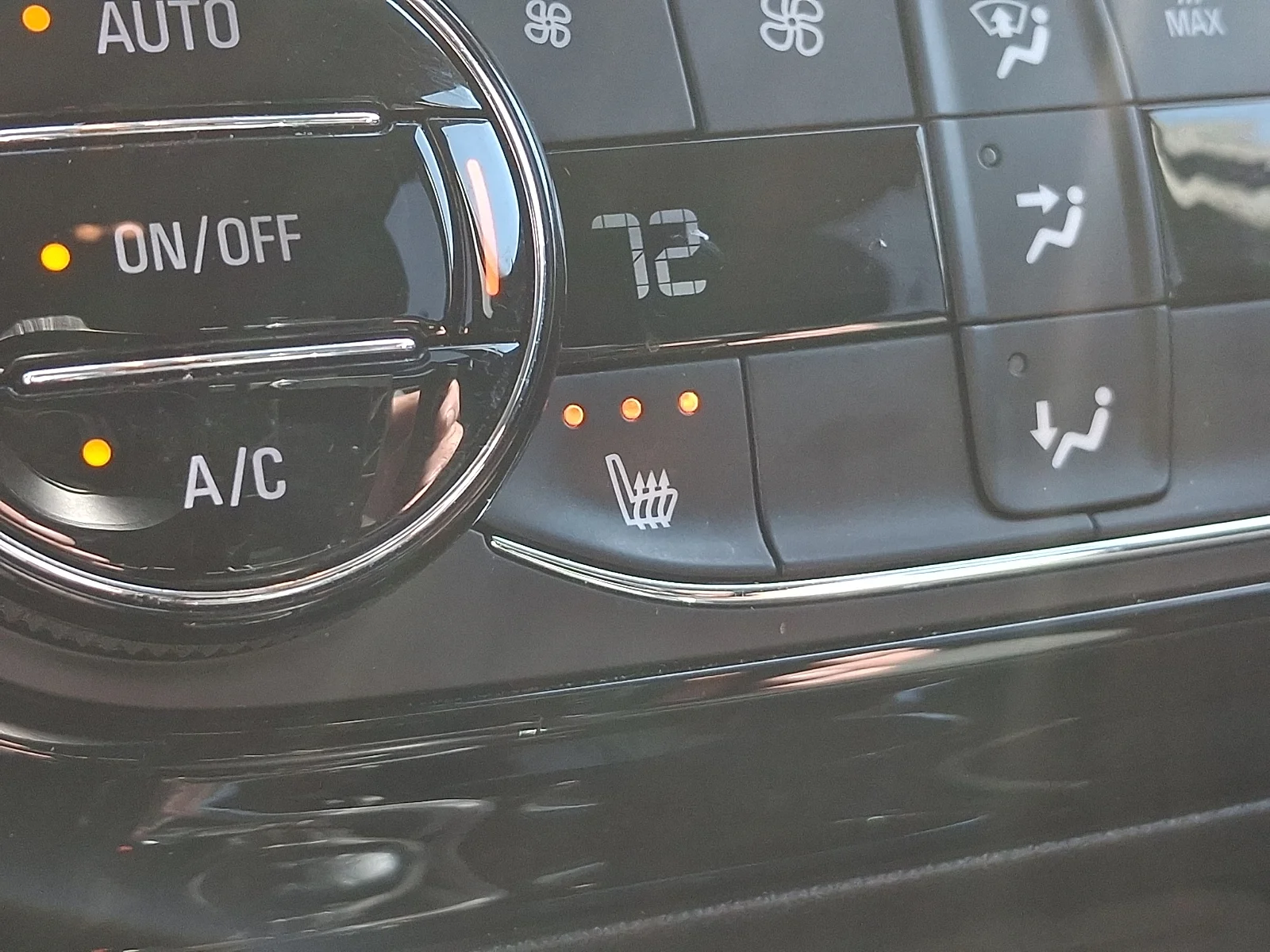 Used 2021 Gray Buick Essence Sport Touring image 29