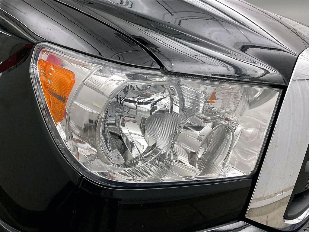 Used 2012 Black Toyota Grade image 34