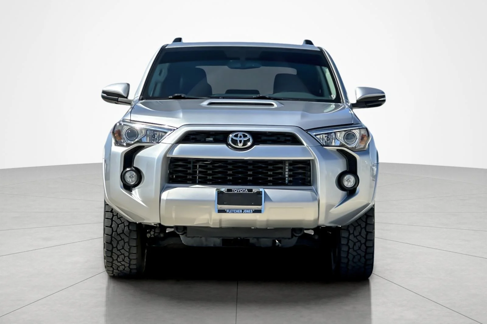 Used 2018 CLASSIC SILVER Toyota TRD Off Road Premium image 8