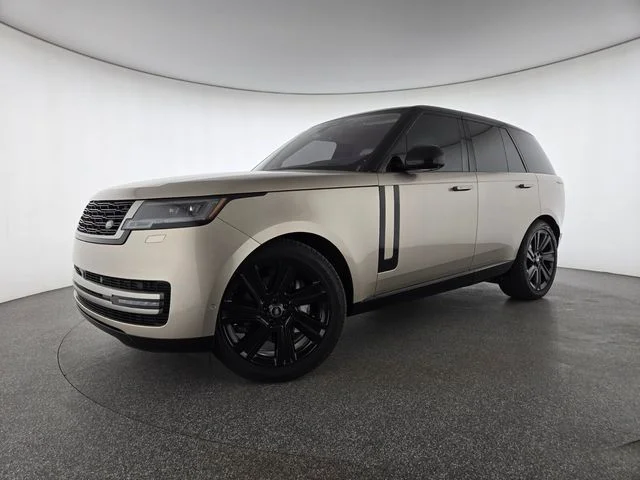 2023 Land Rover Range Rover 3.0 SE SWB's photo