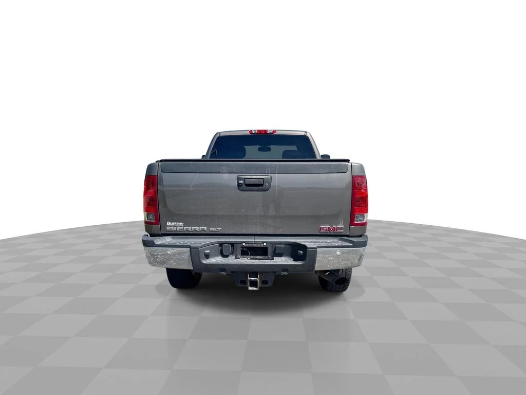 Used 2013 Gray GMC SLT image 6