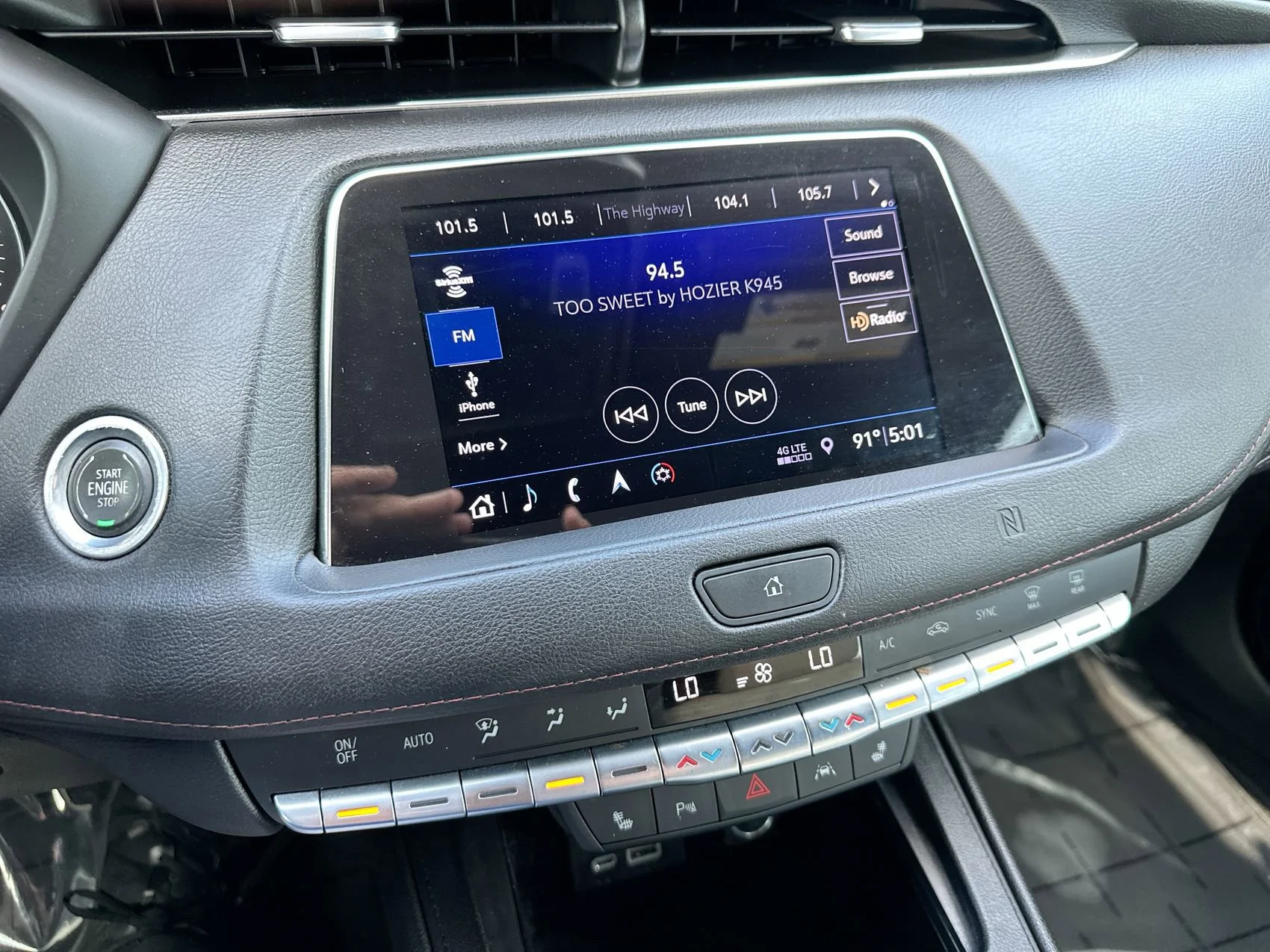 Used 2019 Atlantic Metallic Cadillac FWD Sport image 16
