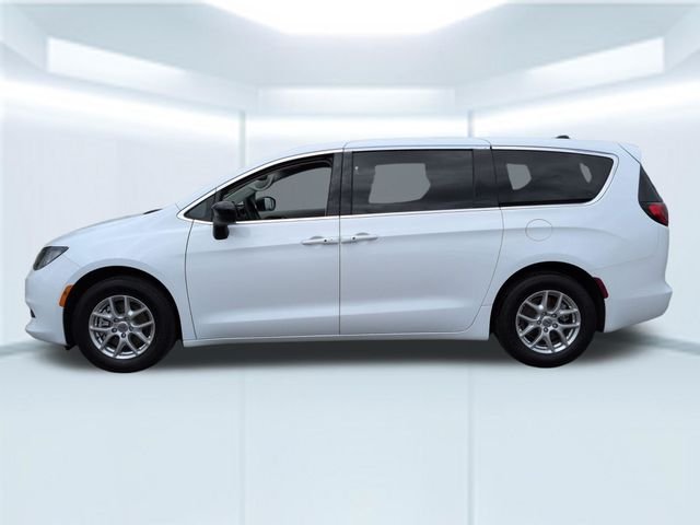Used 2024 White Chrysler LX image 2