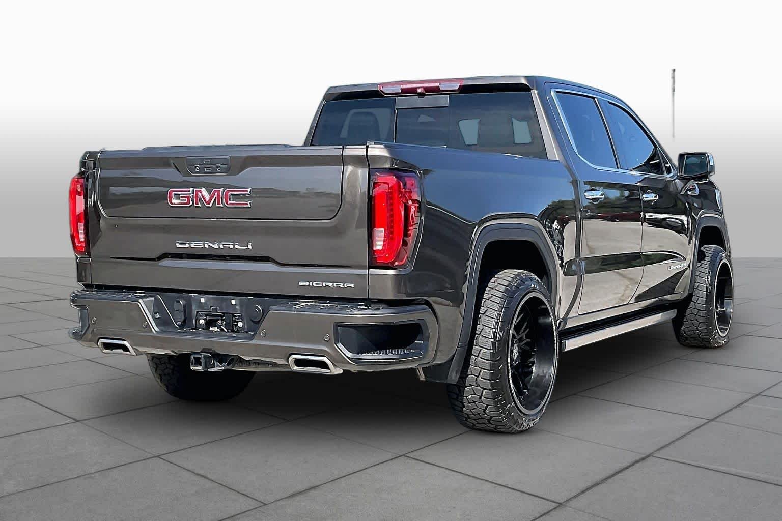 Certified Used 2019 Smokey Quartz Metallic GMC Denali image 13