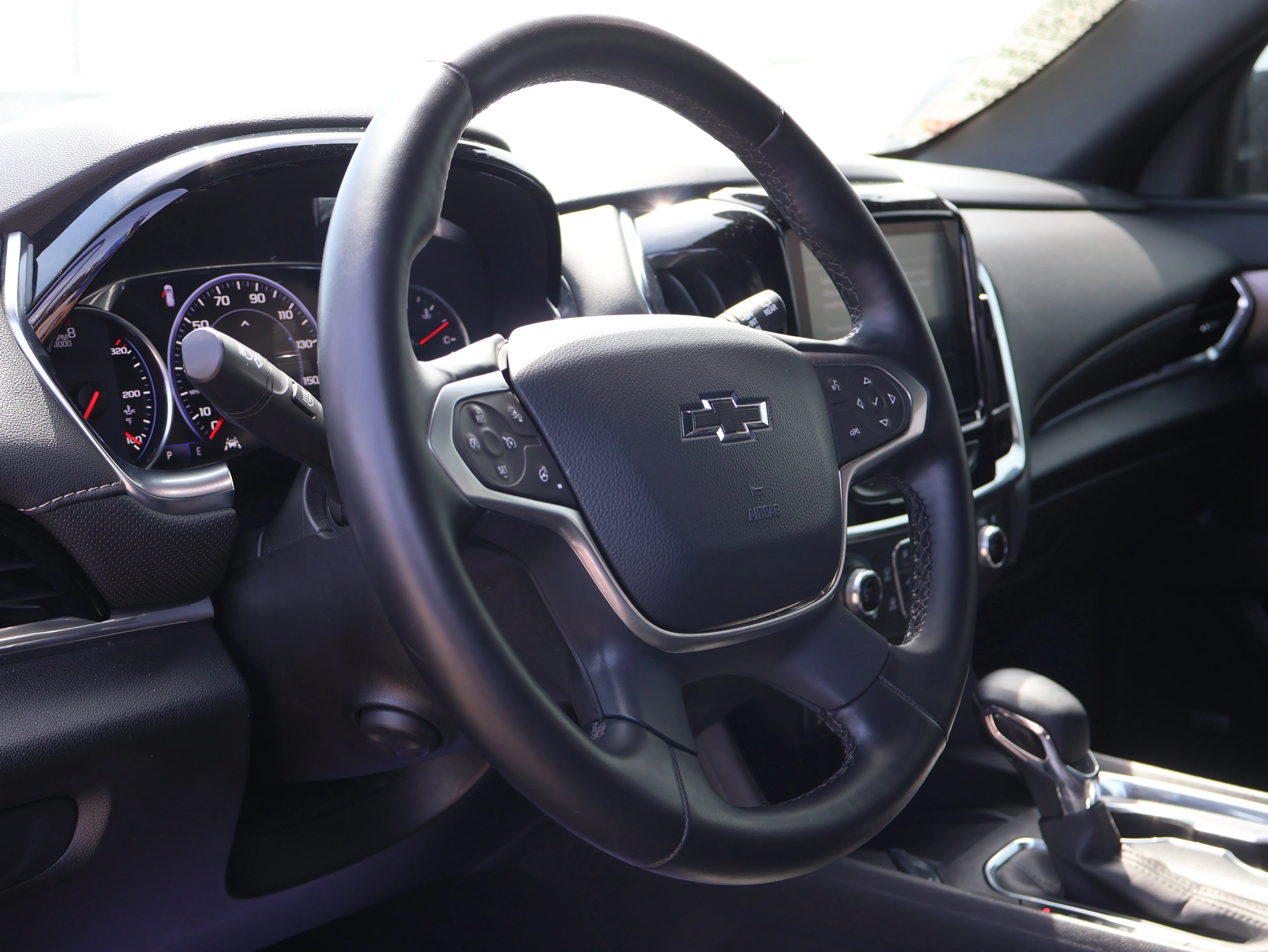 2023 Chevrolet Traverse Premier - Photo 27