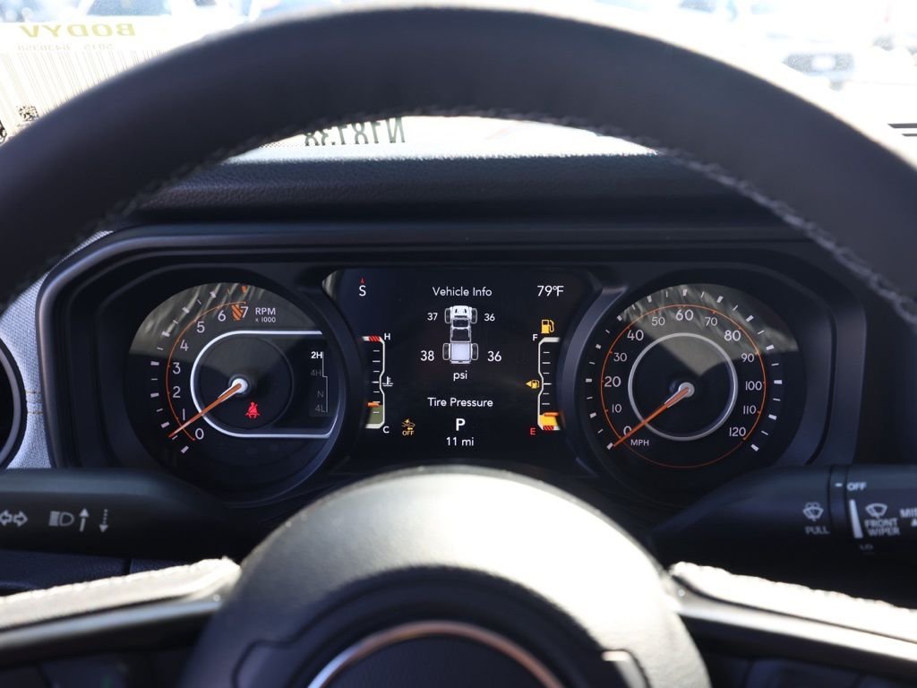 New 2026 Granite Crystal Metallic Clear-Coat Exterior Paint Jeep Sport S image 26