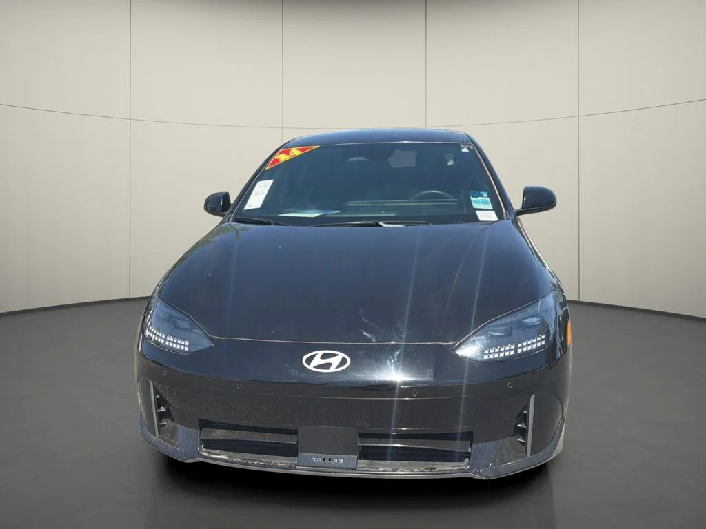 Used 2024 Hyundai IONIQ 6 SE with VIN KMHM24AA3RA074834 for sale in Scottsdale, AZ