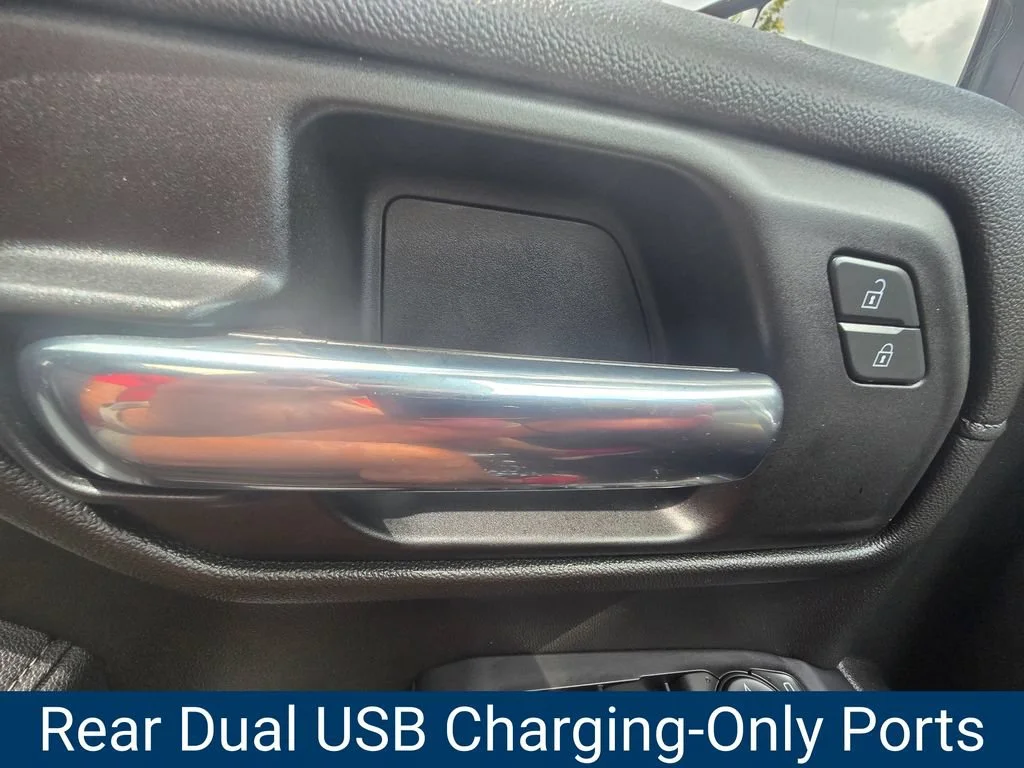 Certified Used 2019 SUMMIT WHITE Chevrolet LT Trail Boss image 24