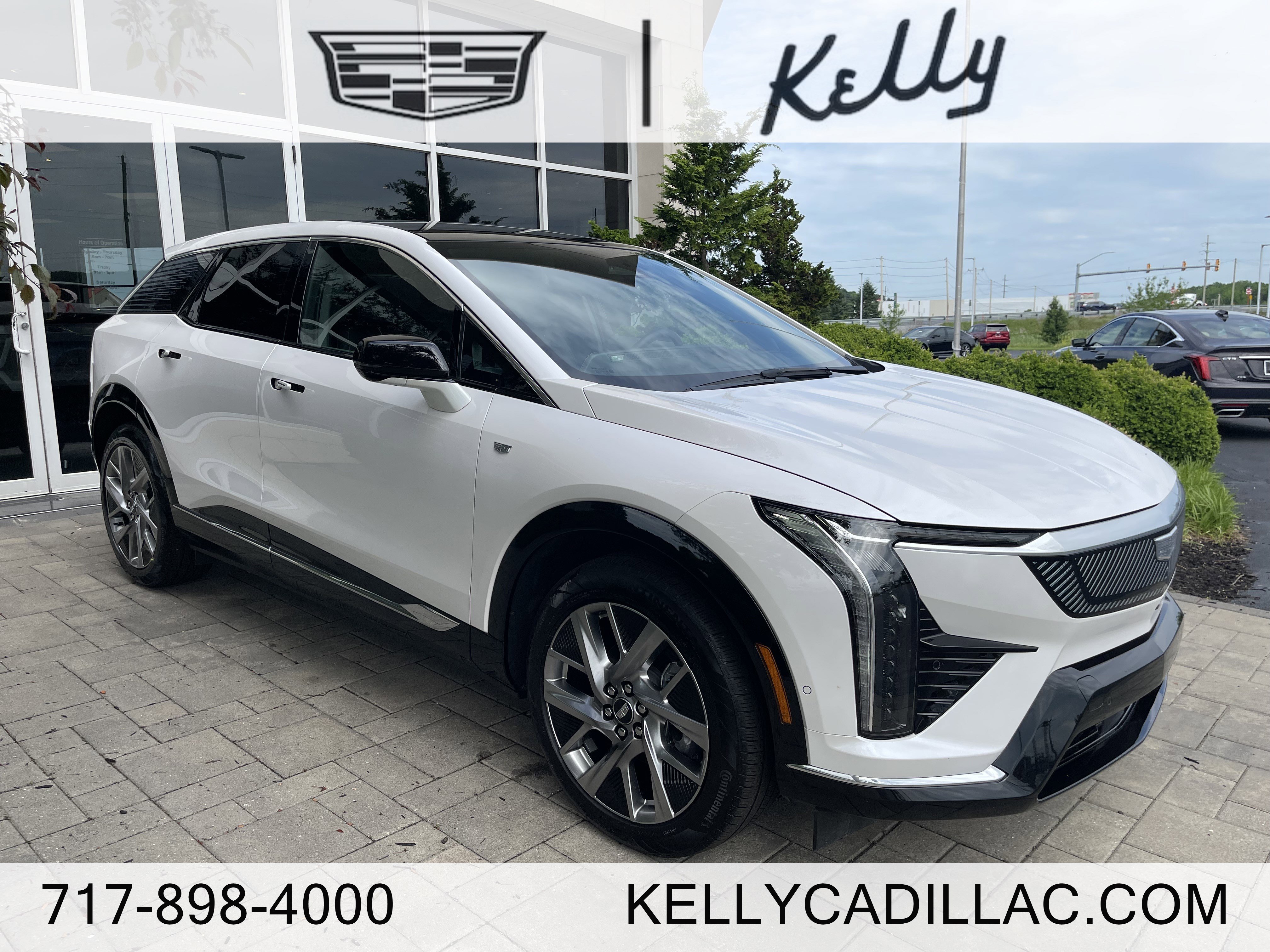 2025 Cadillac Optiq Luxury 2 AWD's photo