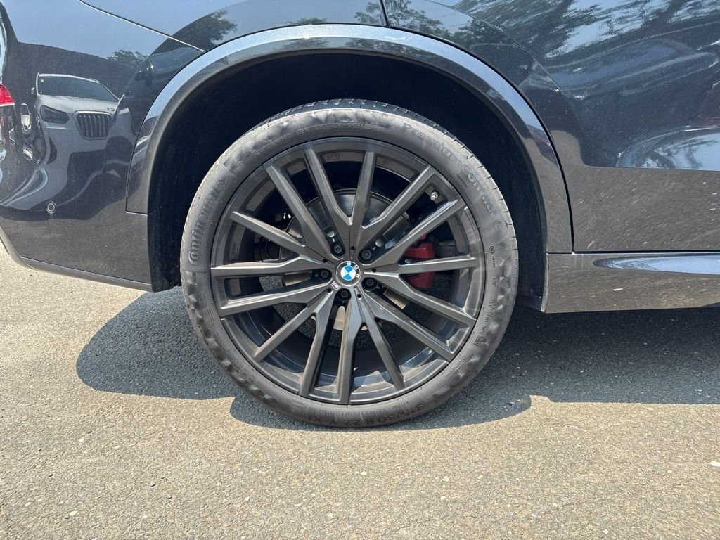 Certified Used 2024 Black BMW xDrive40i image 18