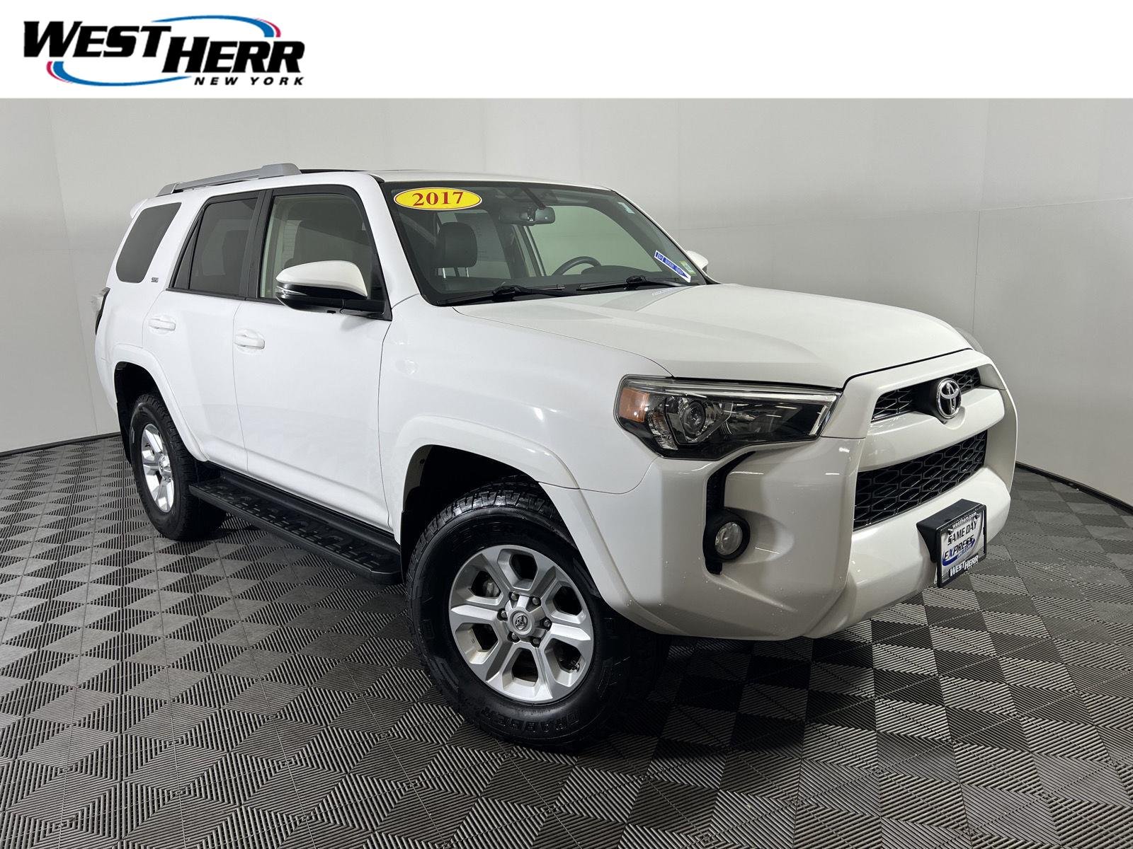 Used 2017 Super White Toyota SR5 Premium image 1