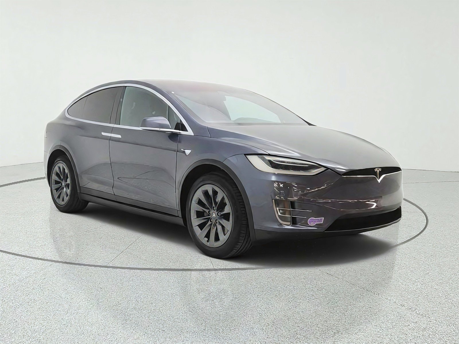 Used 2017 Midnight Silver Metallic Tesla 90D image 3