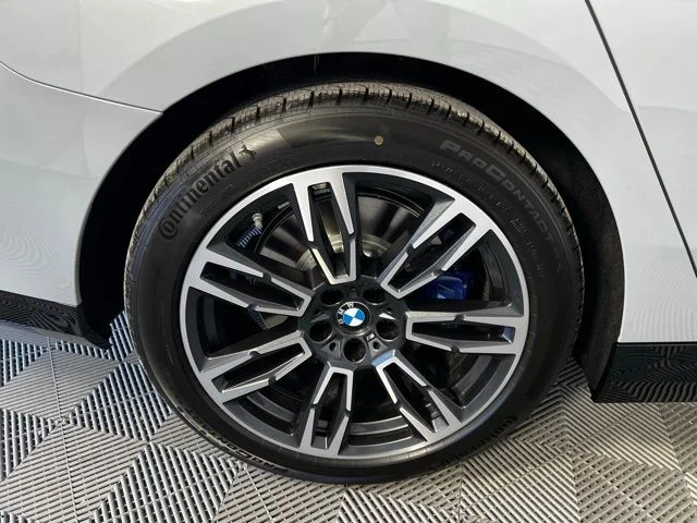 2026 BMW 5 Series 530i - Photo 43