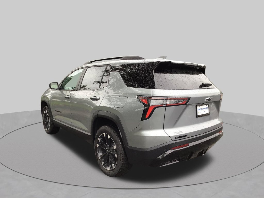 2027 Chevrolet Equinox RS - Photo 10