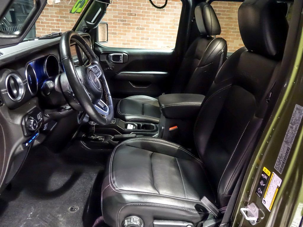 2023 JEEP WRANGLER - Image 12