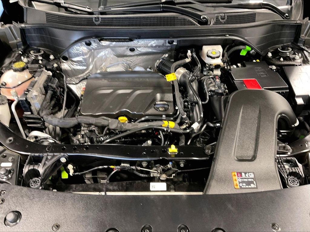 Used 2025 Black Chevrolet LT image 28