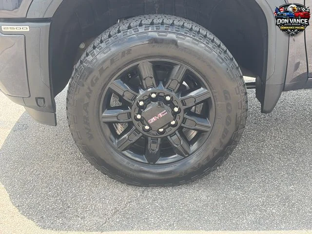 Used 2026 Silver GMC AT4 image 26