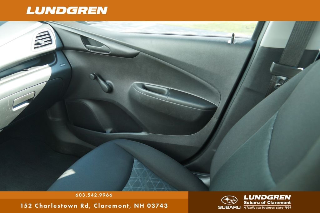 Used 2022 Black Chevrolet LS image 18