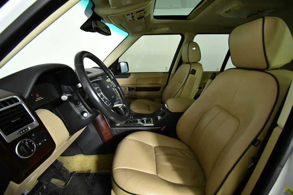 Used 2011 White Land Rover HSE image 5