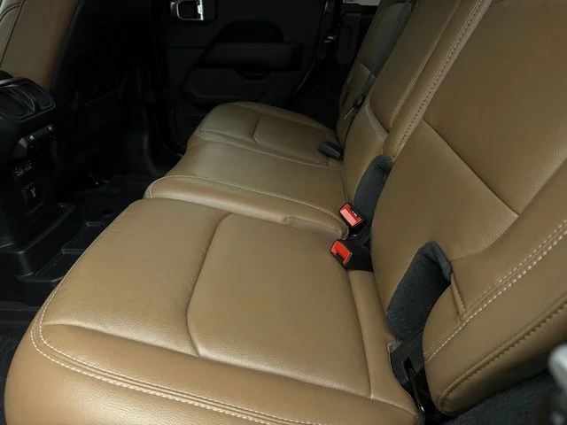 Used 2023 Black Jeep Rubicon image 10