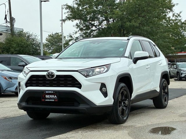 2020 Toyota RAV4 XLE