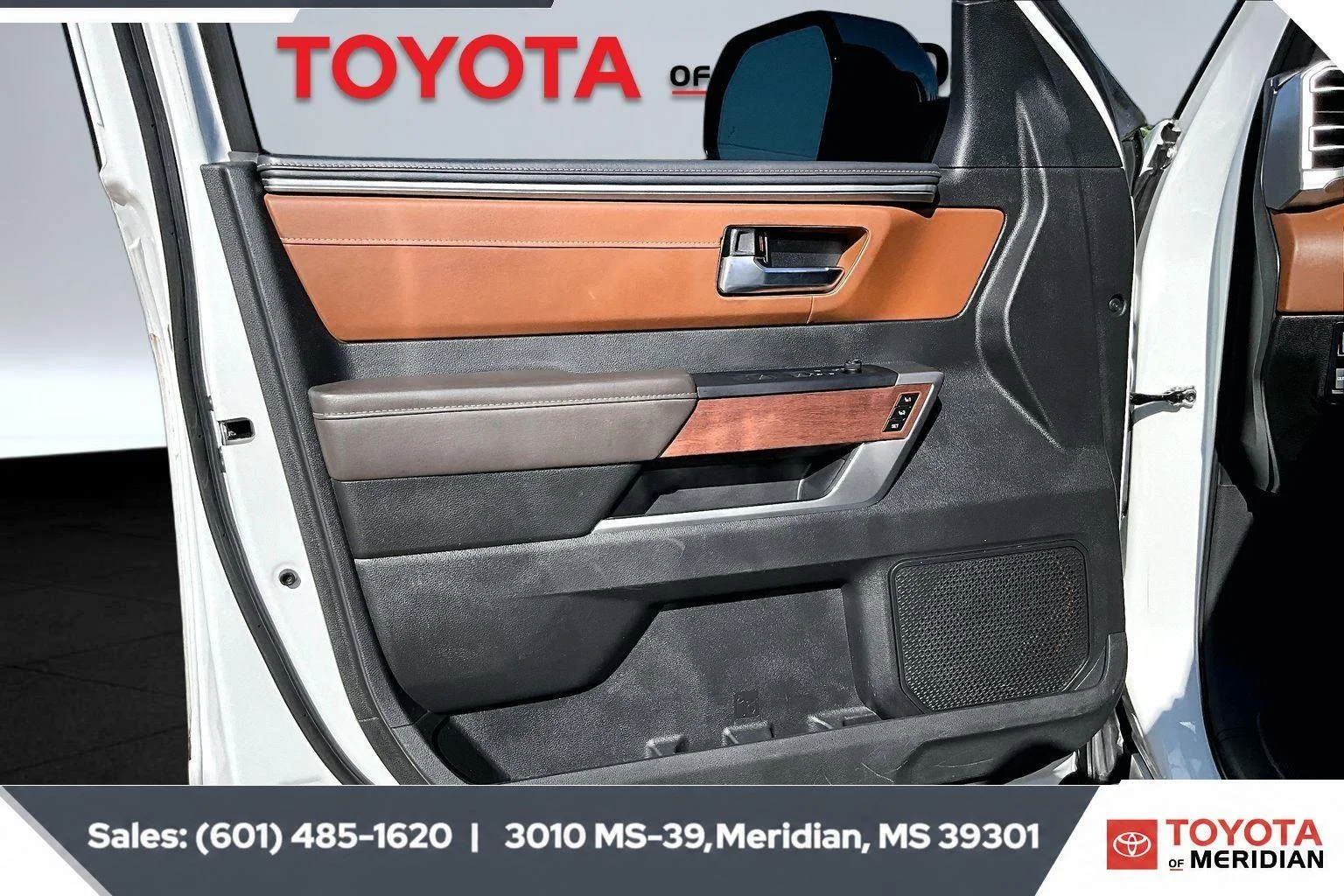Used 2024 Wind Chill Pearl Toyota 1794 Edition Hybrid image 17