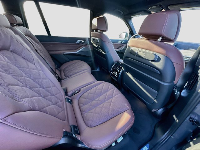 New 2027 Gray BMW xDrive40i image 20