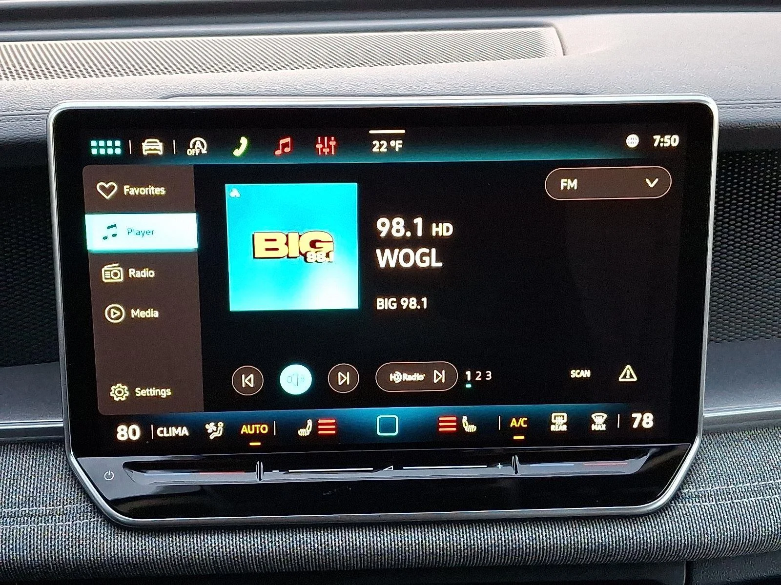 New 2026 0Q0Q/PUREWHITE Volkswagen S image 14